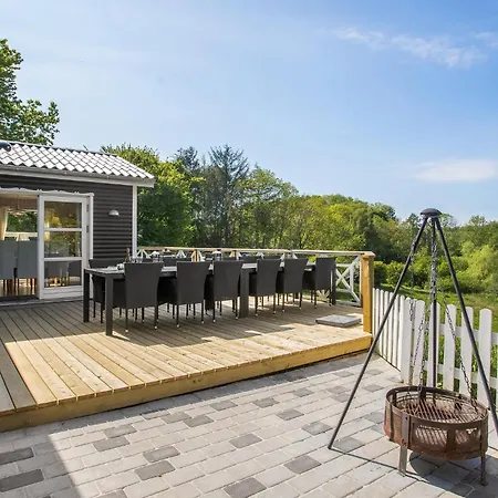 6 Bedroom Amazing In Holiday home *