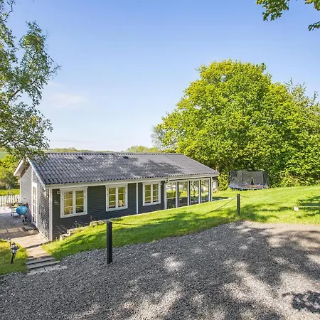 Holiday home 6 Bedroom Amazing In