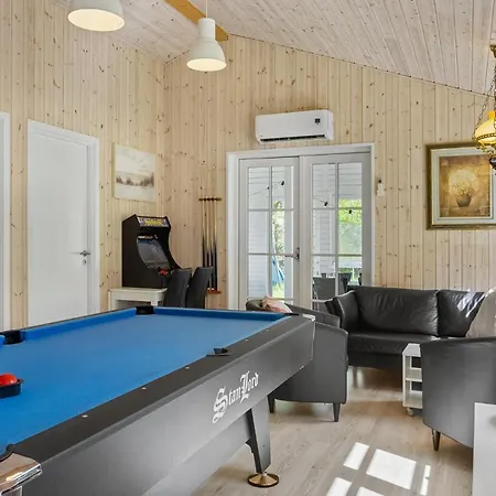6 Bedroom Amazing In * Malling