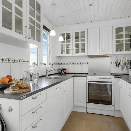 Ajstrup Strandvej Xi 度假居 *